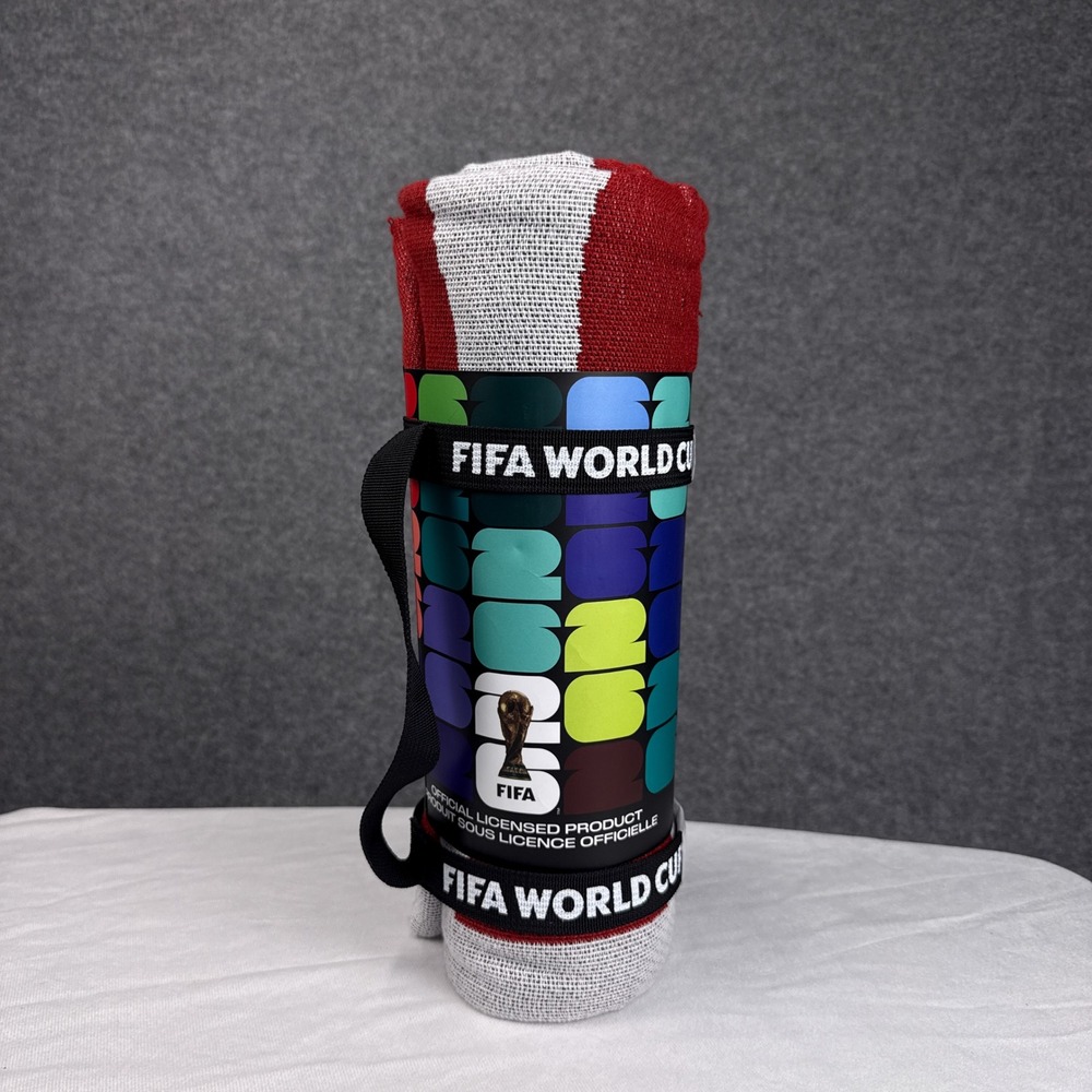 FIFA World Cup 2026 Canada Tapestry Throw Blanket 50x60 Red White New Nemcor